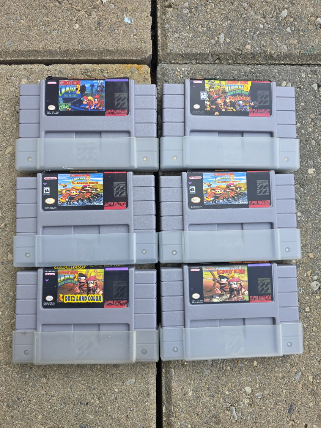 Donkey Kong Country SNES Game Cartridge Lot