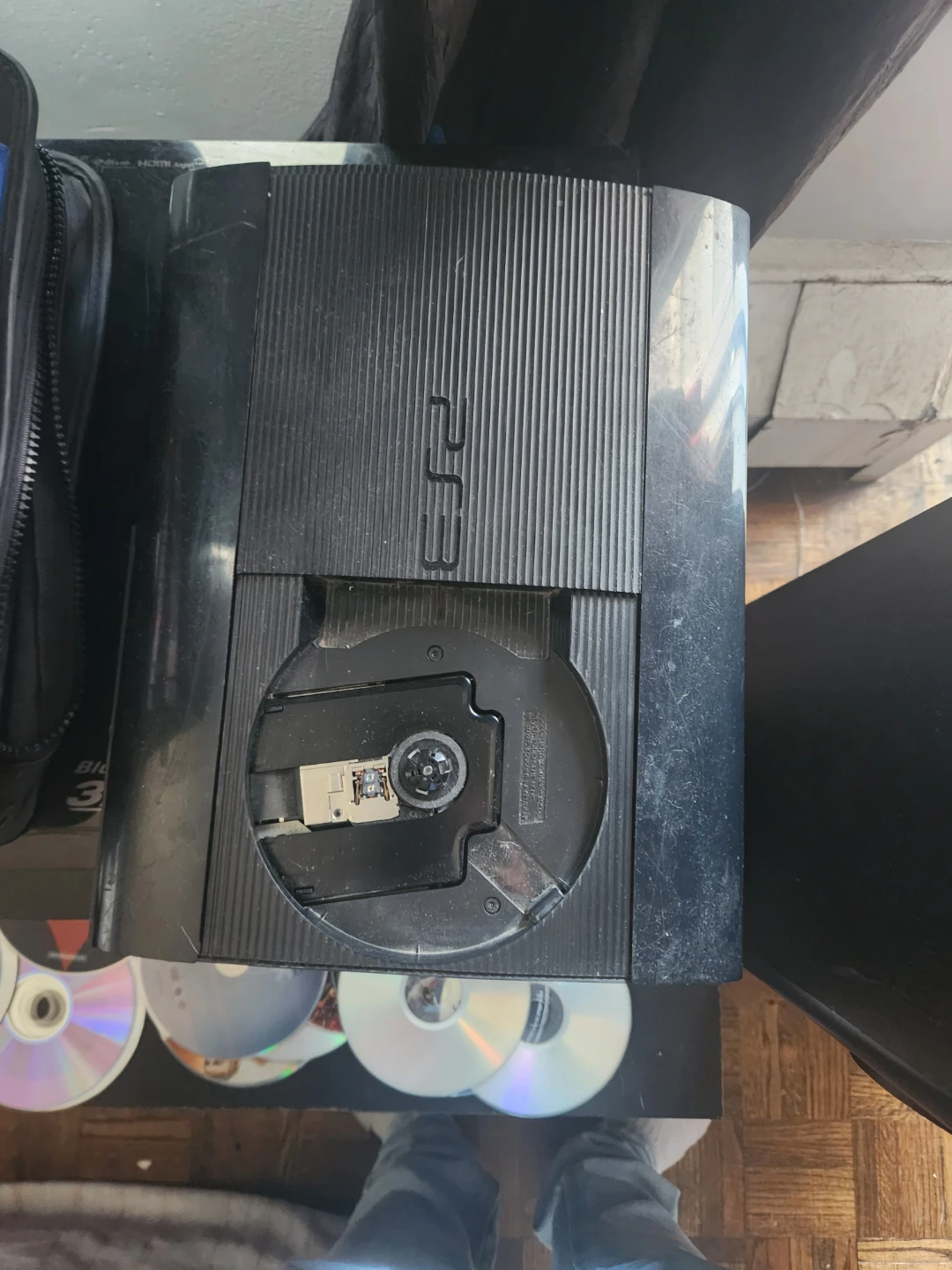 Sony PlayStation 3 Super Slim Console - photo 3