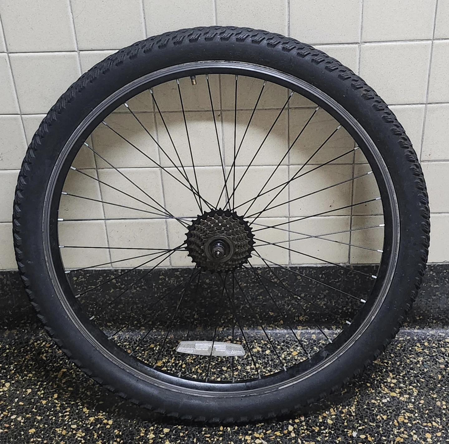 26" Mountain Bike Matching Wheel Set Front Disc Rear Non Disc - photo 3