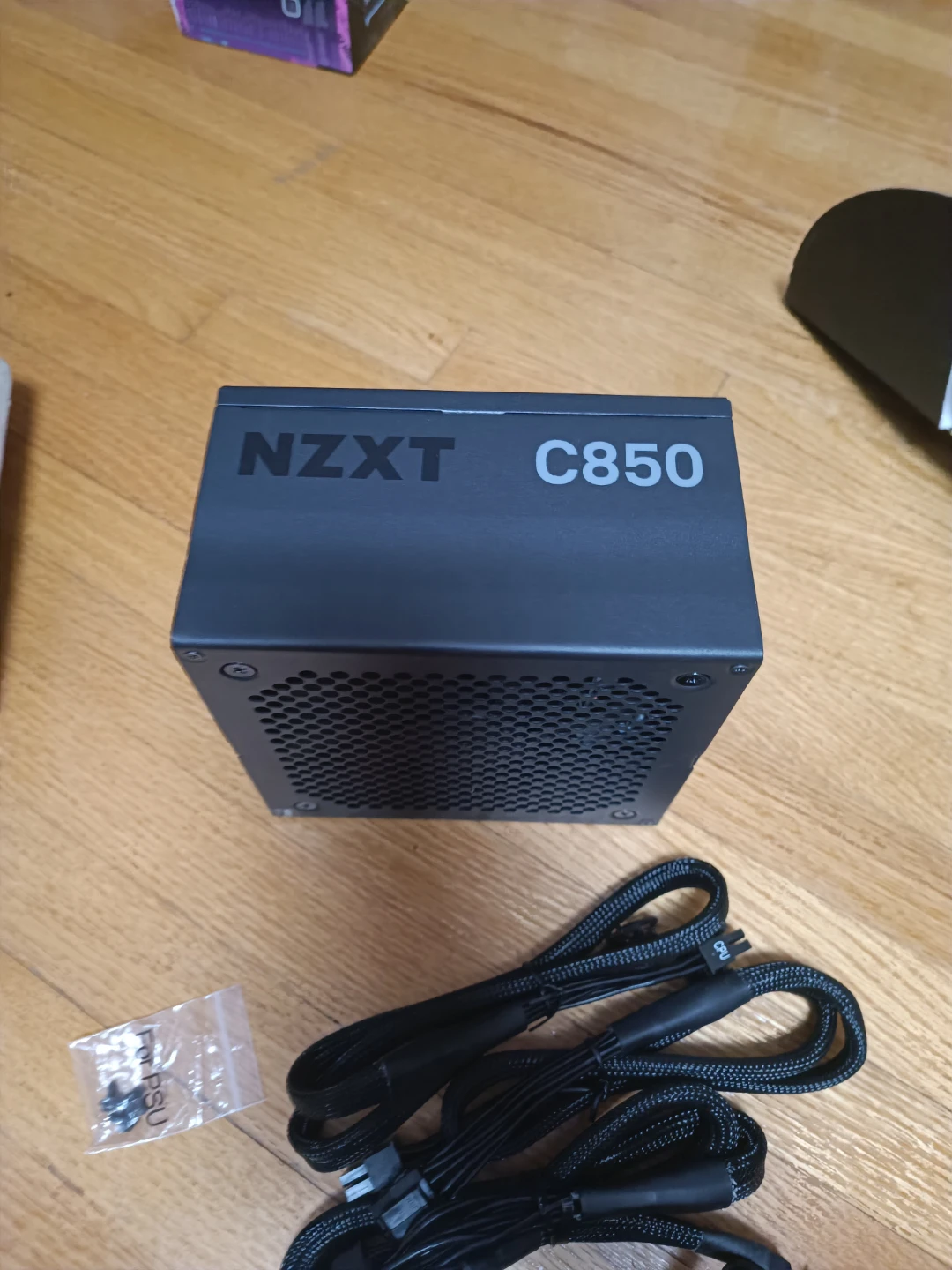 NZXT C850 Modular Power Supply - photo 2