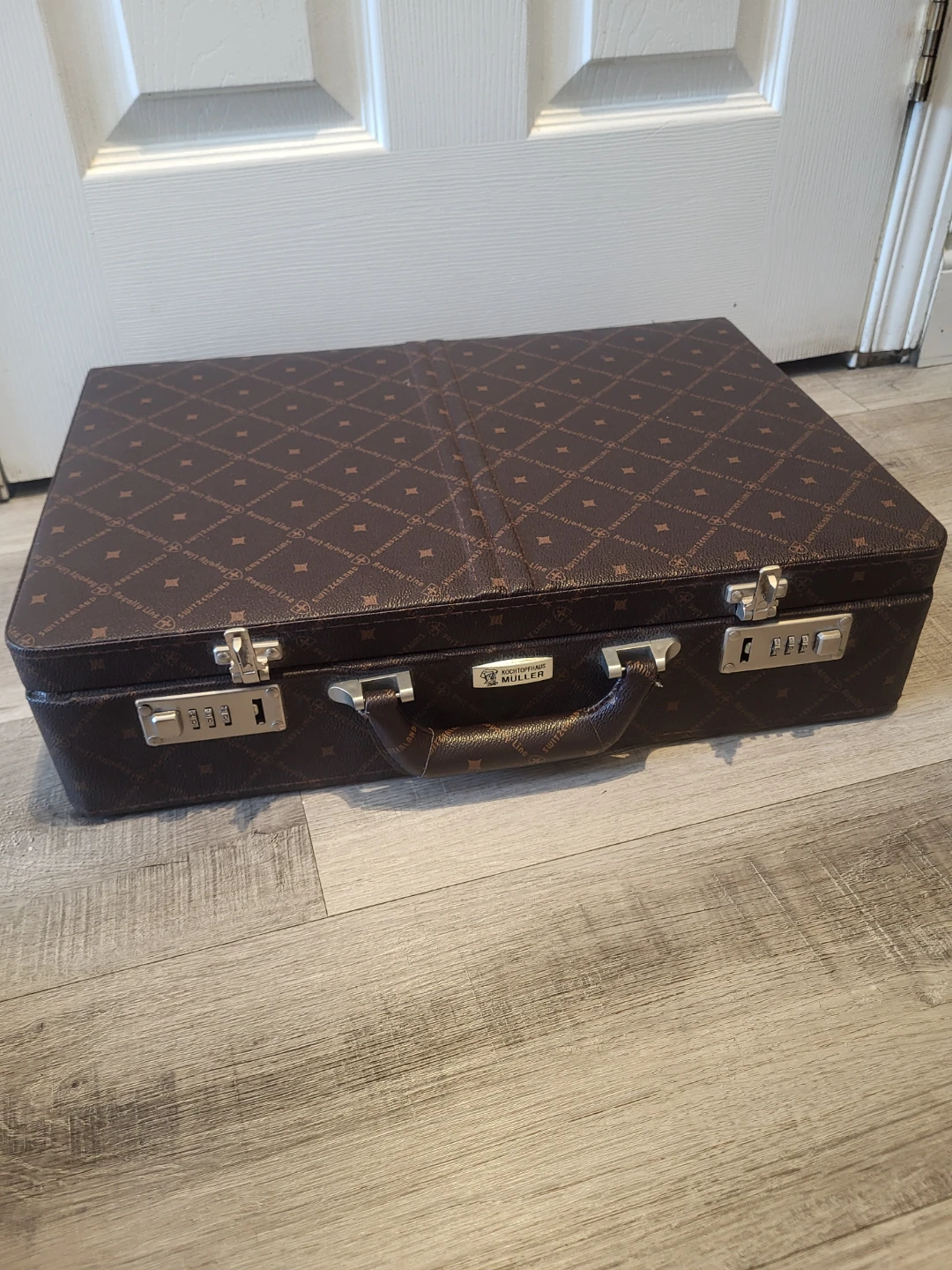 Kochtopfhaus Müller Briefcase - photo 3