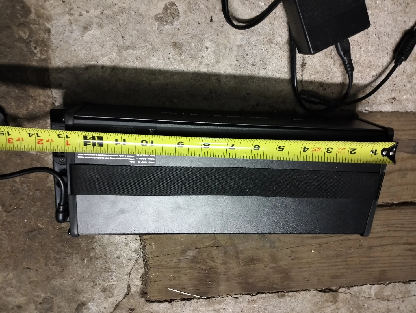 48V 15.6Ah E-bike Battery with Charger - photo 5