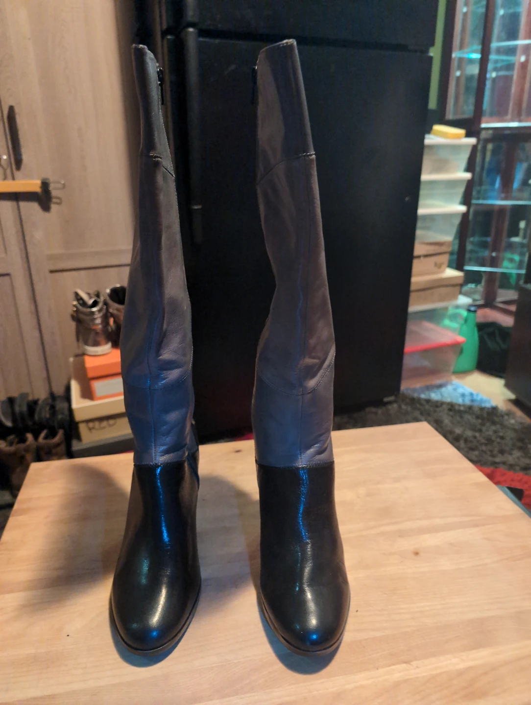 Leather Naturalizer Two-Tone Heeled Boots