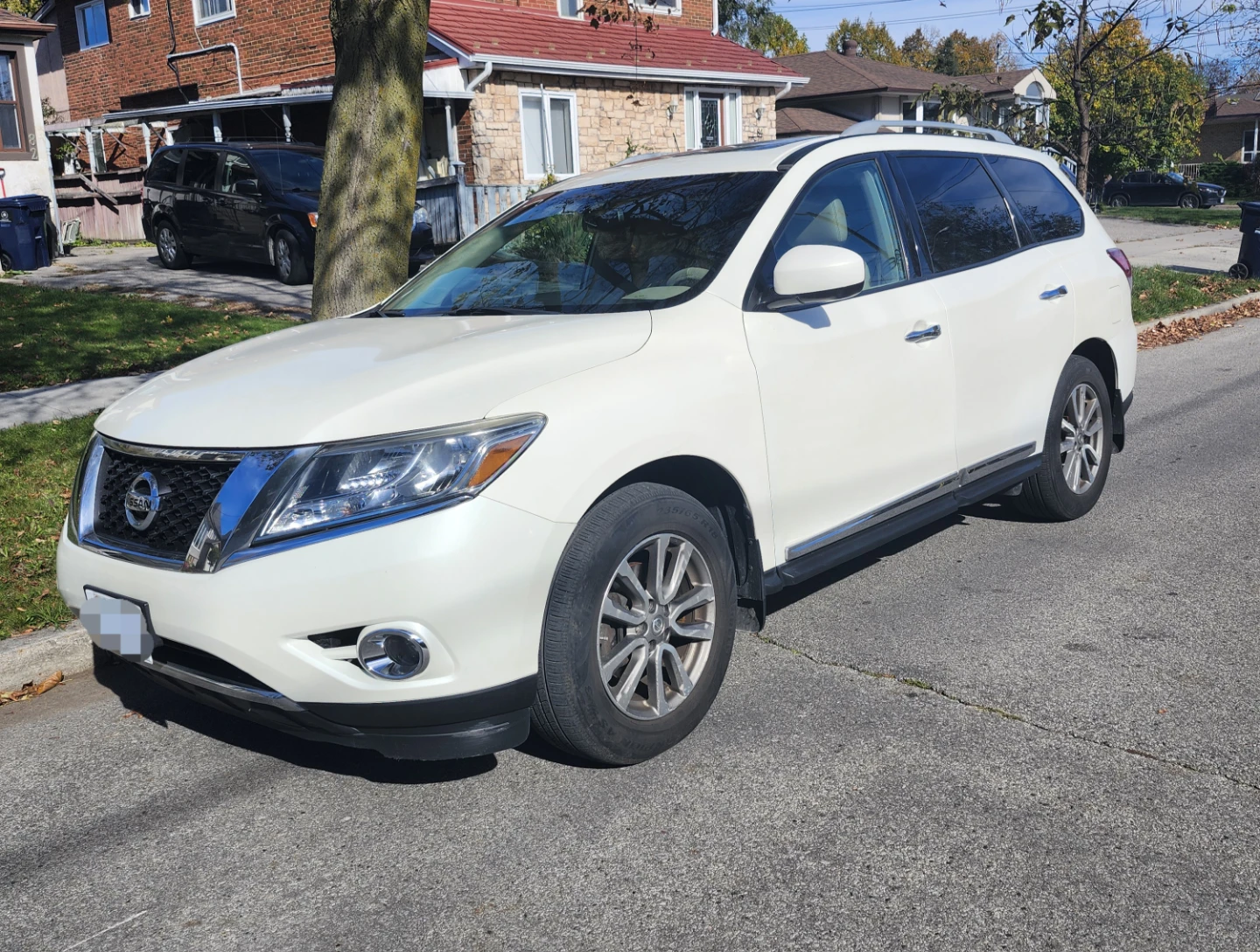 Nissan Pathfinder SL AWD