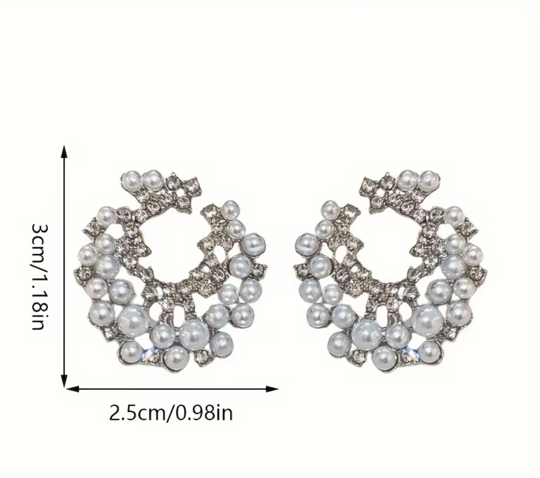 Pearl and Rhinestone Circle Earrings - photo 2
