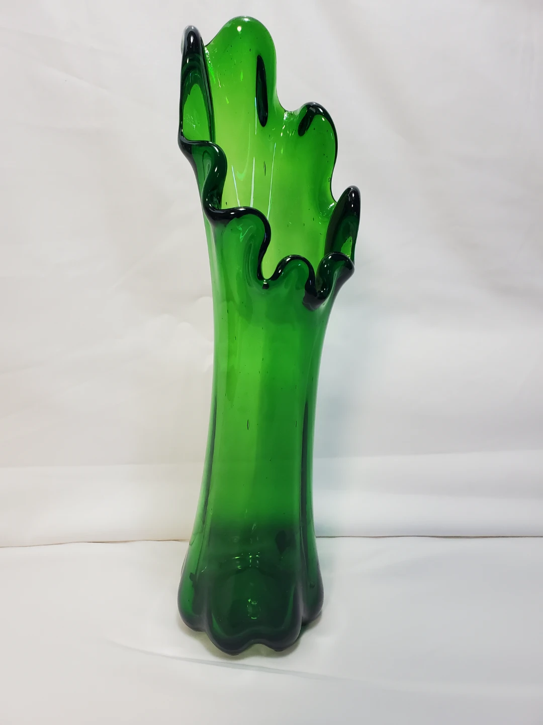 Vintage 10 1/2" Hand Blown Glass Swung Vase Dark Green 8 Finger