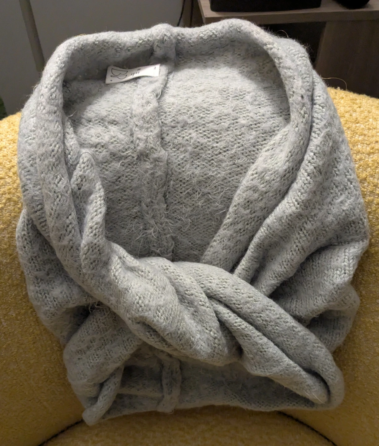 BP Gray Fuzzy Knit Neck Scarf One Size - photo 4