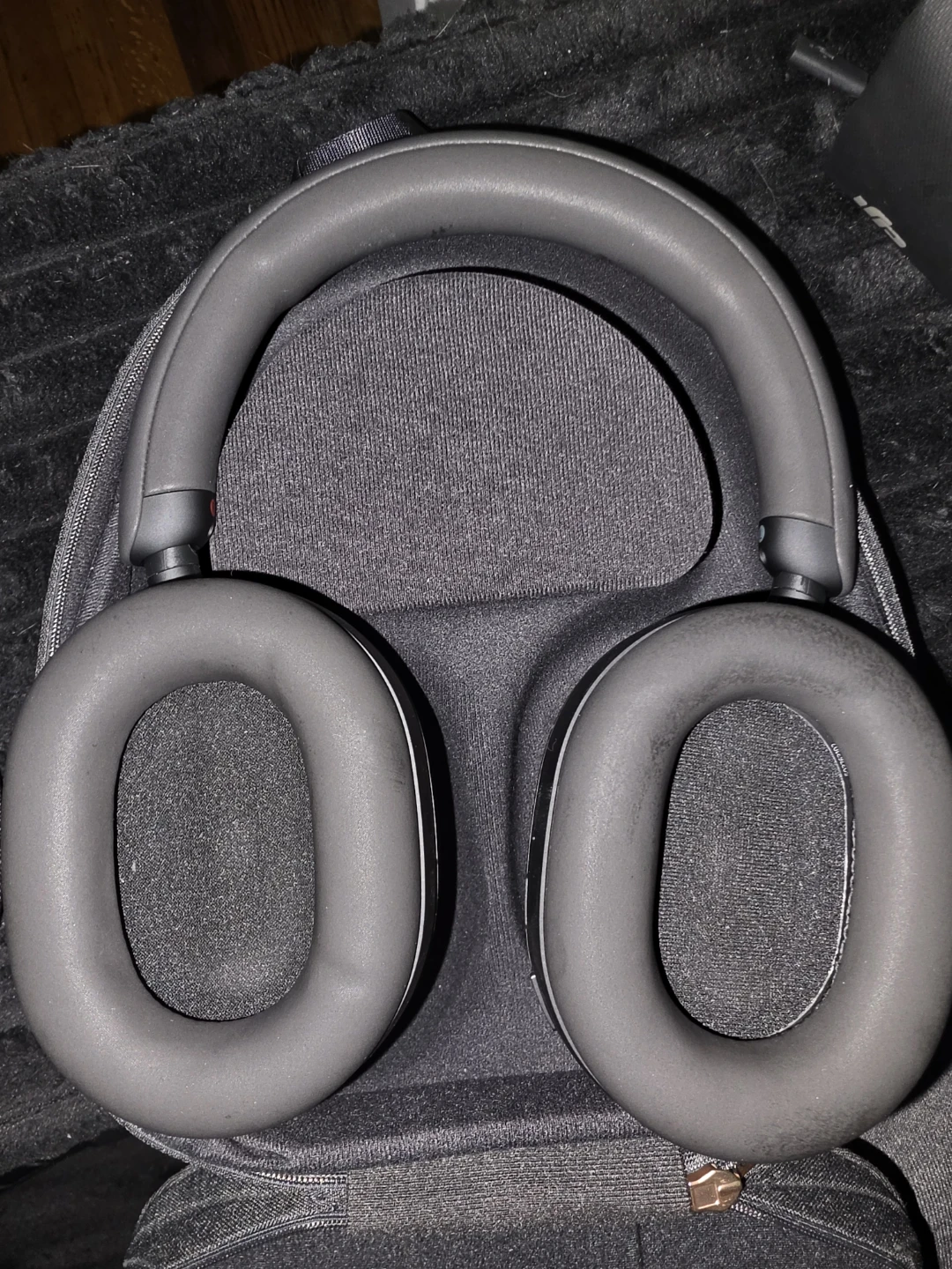 Sony WH-1000XM5 Noise Canceling Headphones - photo 3