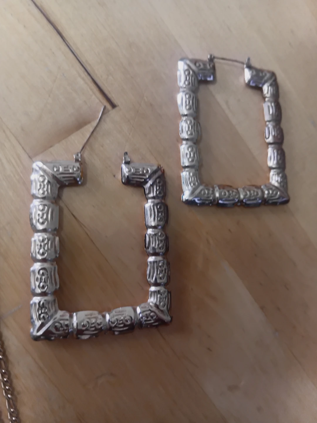 Set of Two Ankh Necklaces and Rectangle Earrings - photo 4