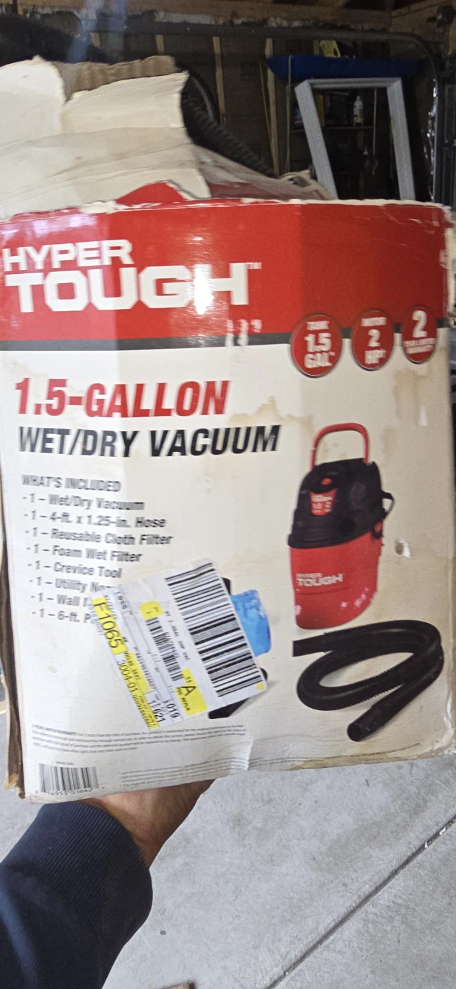Hyper Tough 1.5 Gallon Wet/Dry Vacuum
