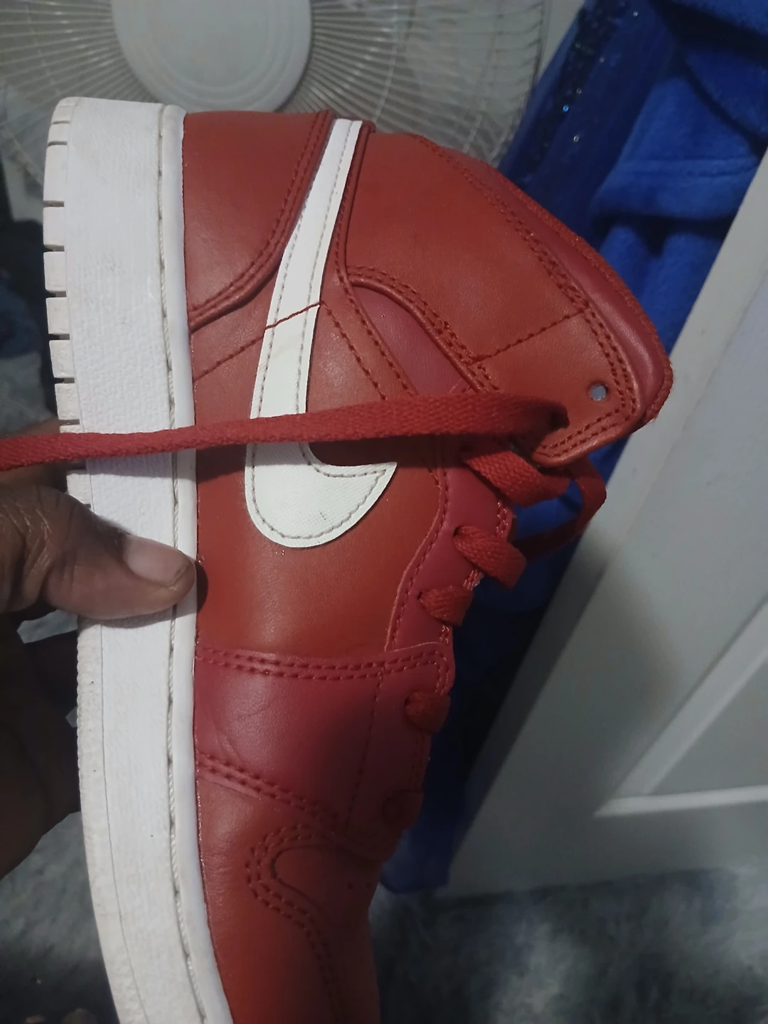Nike Air Jordan 1 High Red/White Size 5.5Y - photo 4