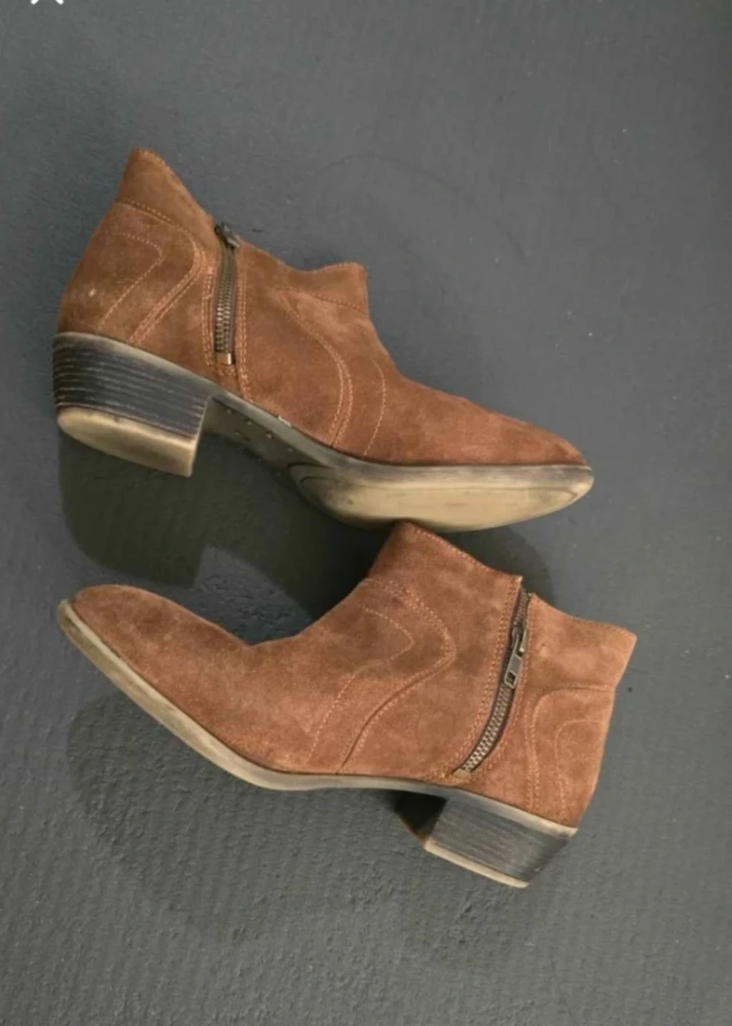 Skechers  Brown Suede Ankle Boots Sz 9