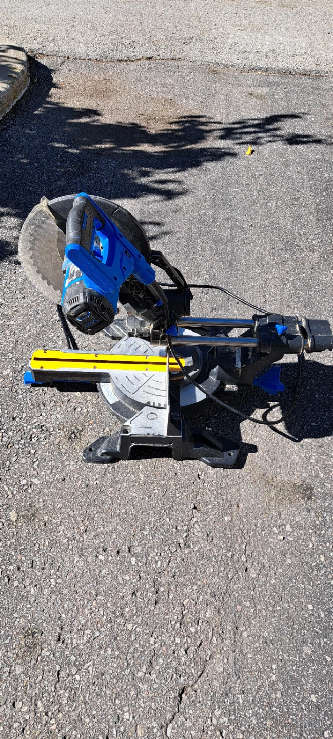MASTERCRAFT MITRE SAW