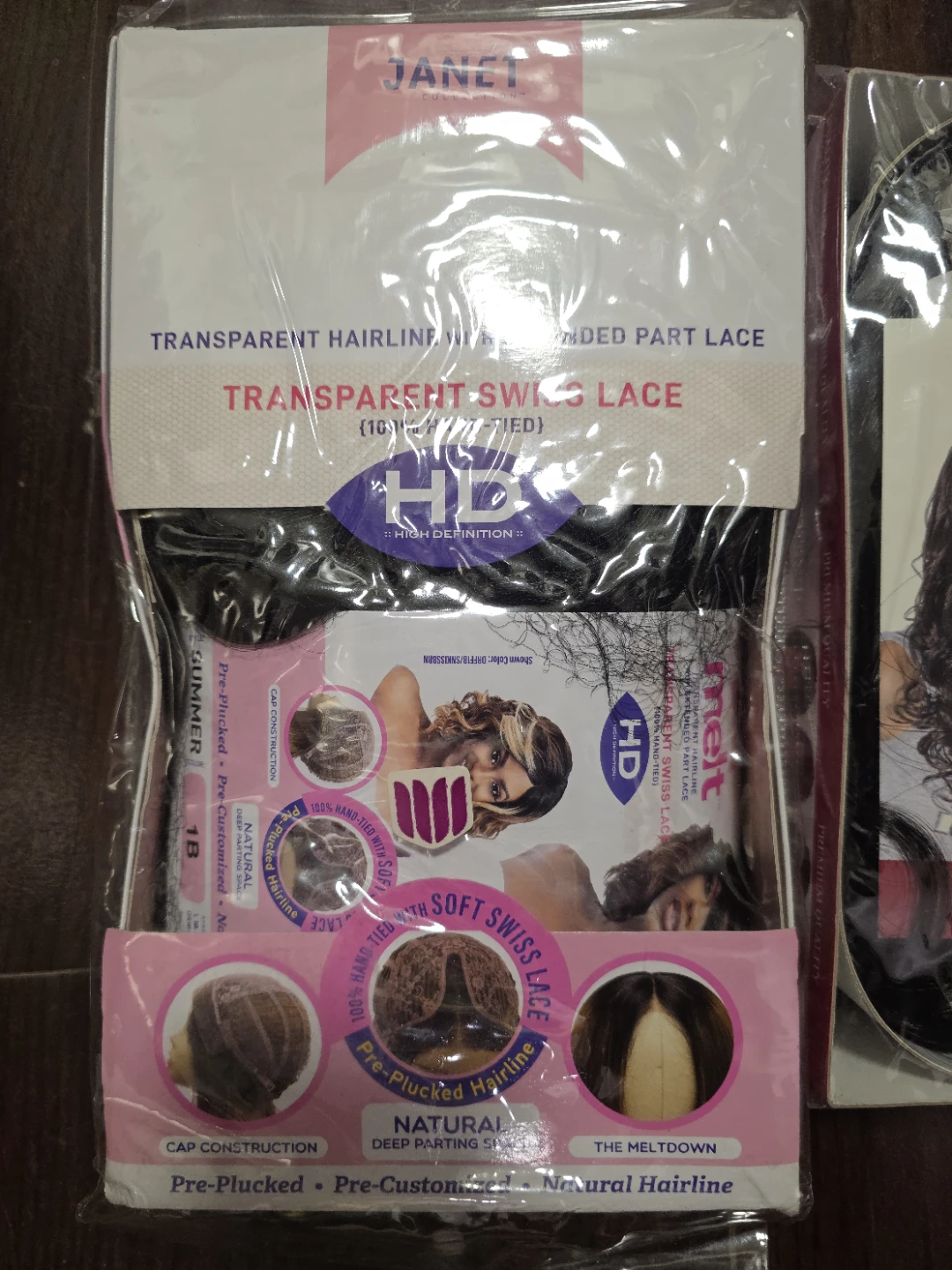 Lot of 4 Janet Collection and Quality Collection Wigs - photo 3