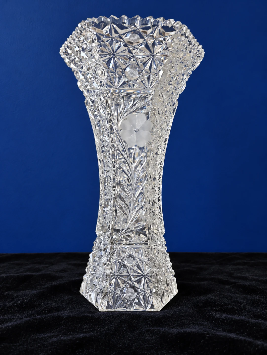 Vintage 30s Cut  Crystal and etched Glass Flower Vase - photo 2
