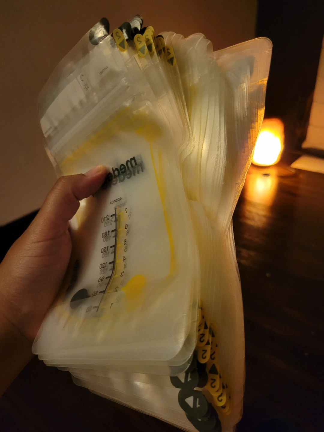 Medela Breast Milk Storage Bags 210ml - photo 4