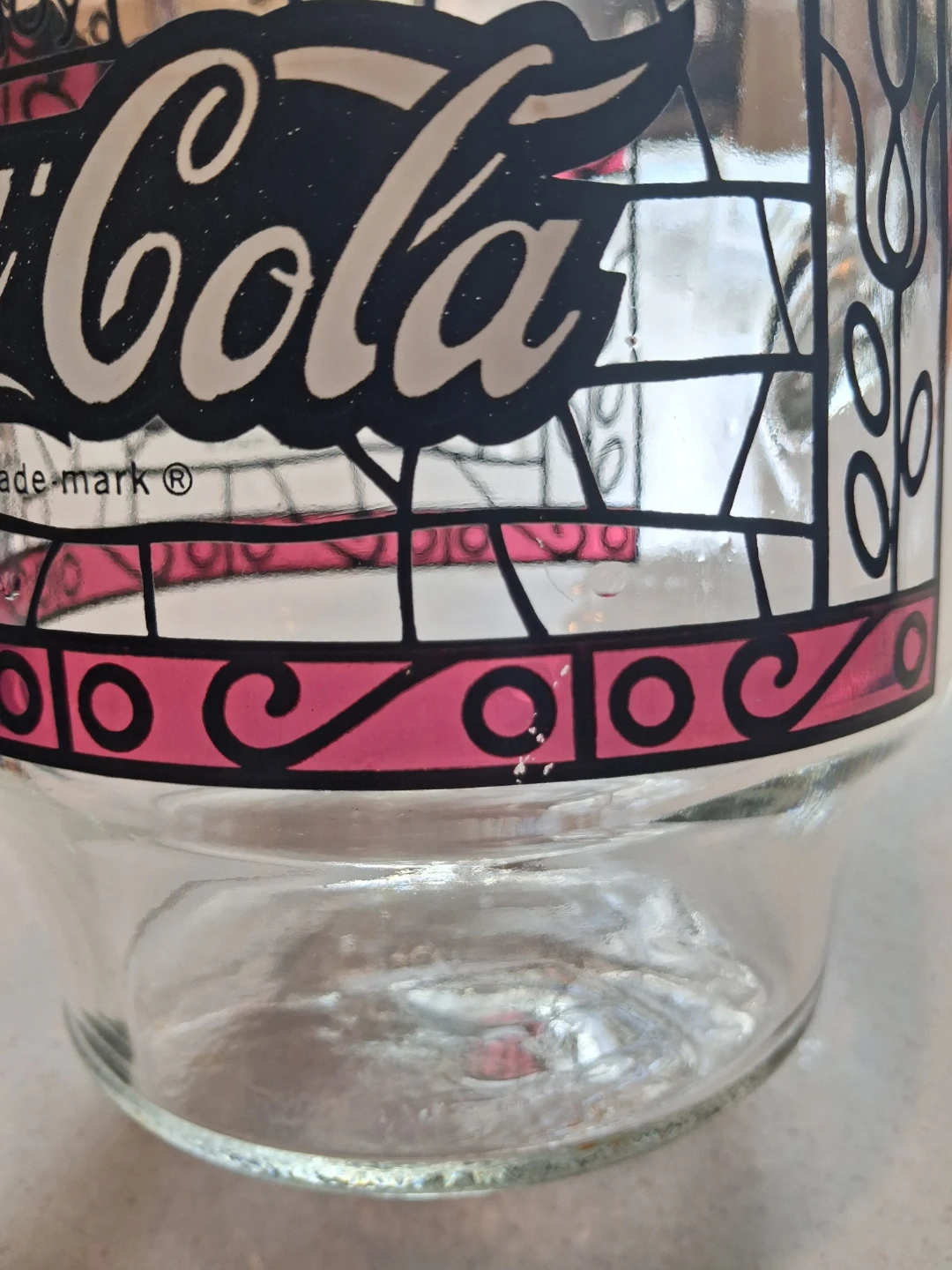 Vintage 1970's Coca-Cola Stained Glass Design Glass Pitcher - photo 5