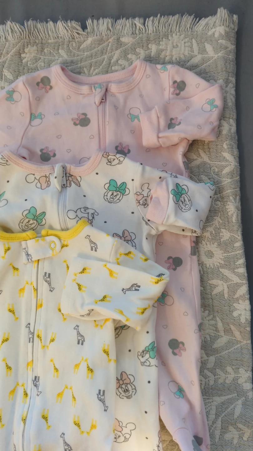 Bundle of Baby Sleepers and Rompers 0-3M - photo 3