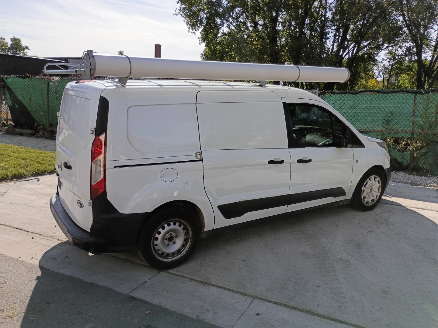 Ford Transit - photo 2
