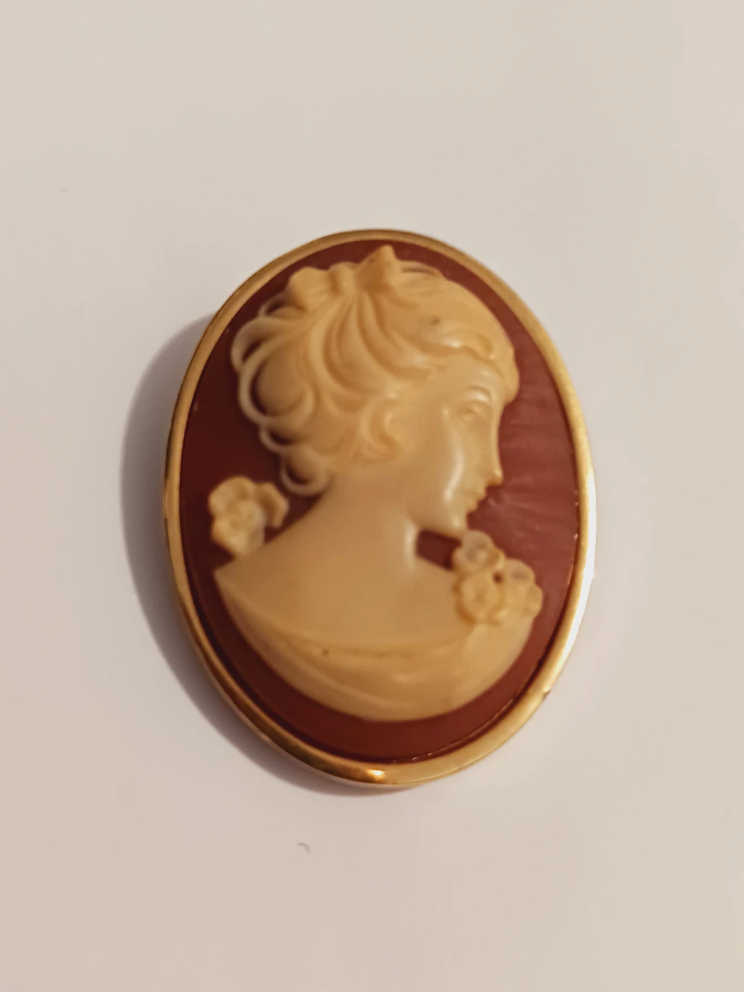 Trifari Signed Vintage Cameo Brooch