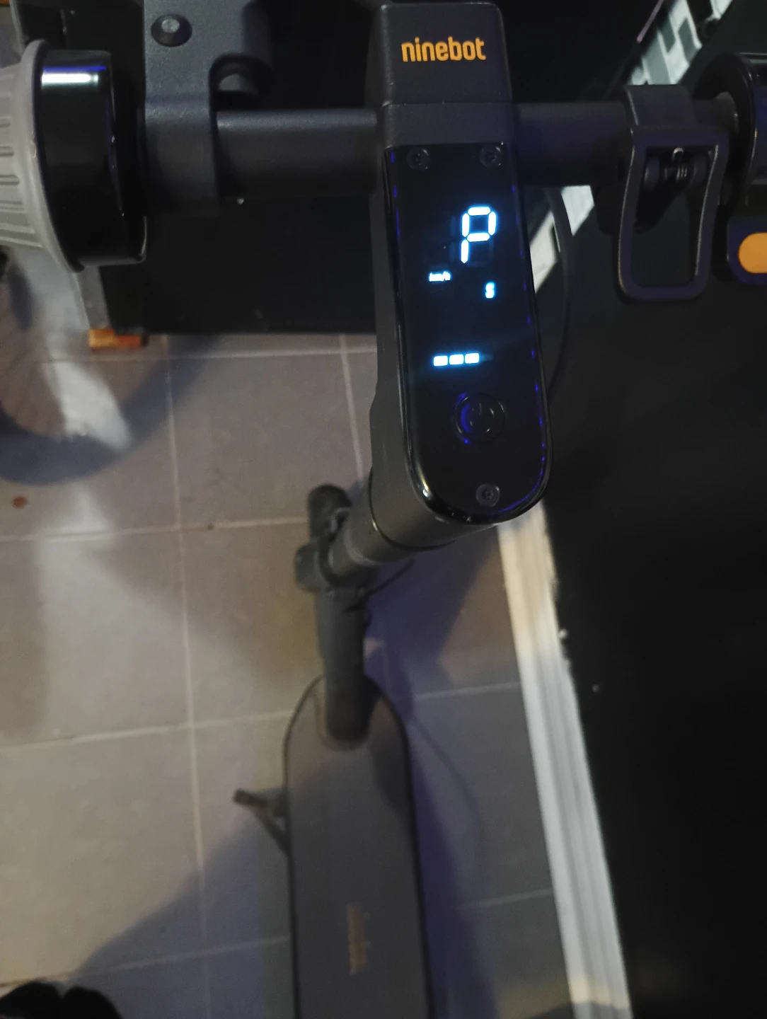 Ninebot Segway Max g30 - photo 4
