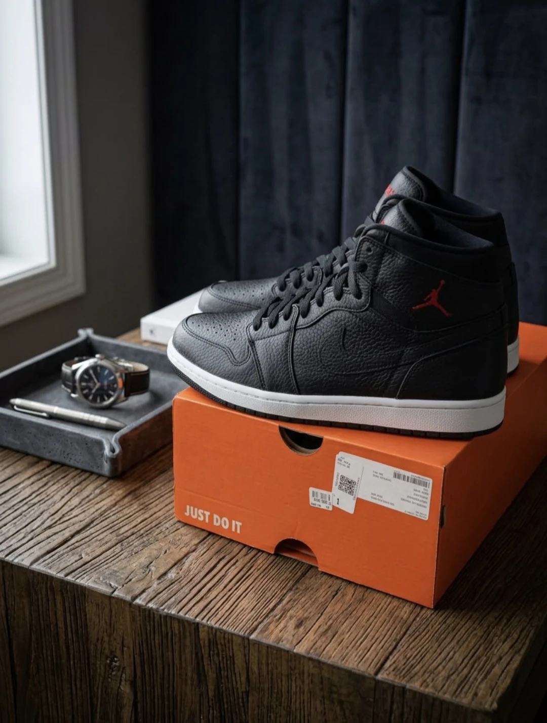Nike Air Jordan Mid Sneakers - photo 4
