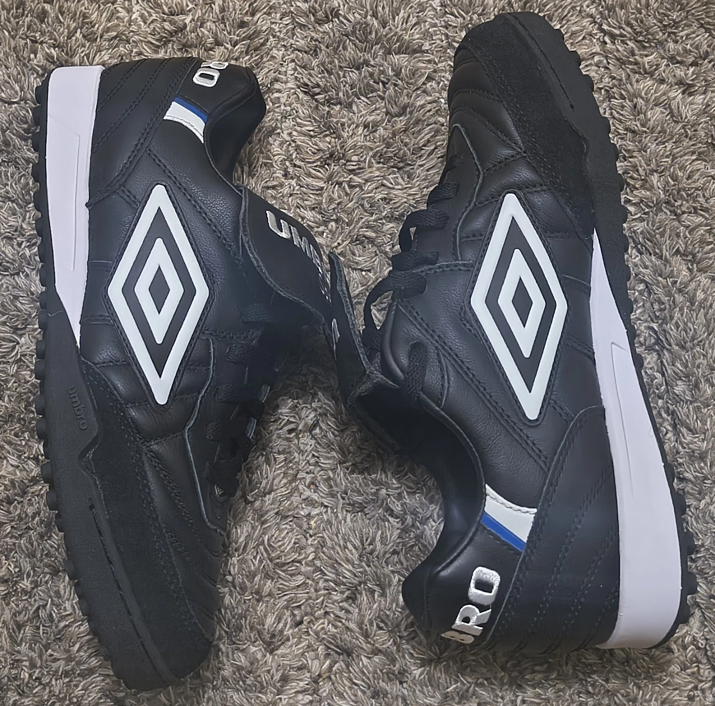 Umbro Speciali Pro TF Soccer Shoes Black/White Size 7.5 US - photo 2