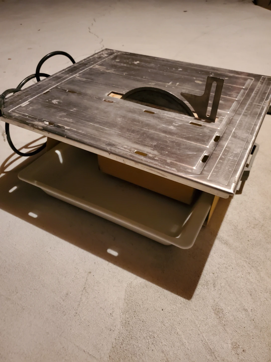 Electric Tile Saw