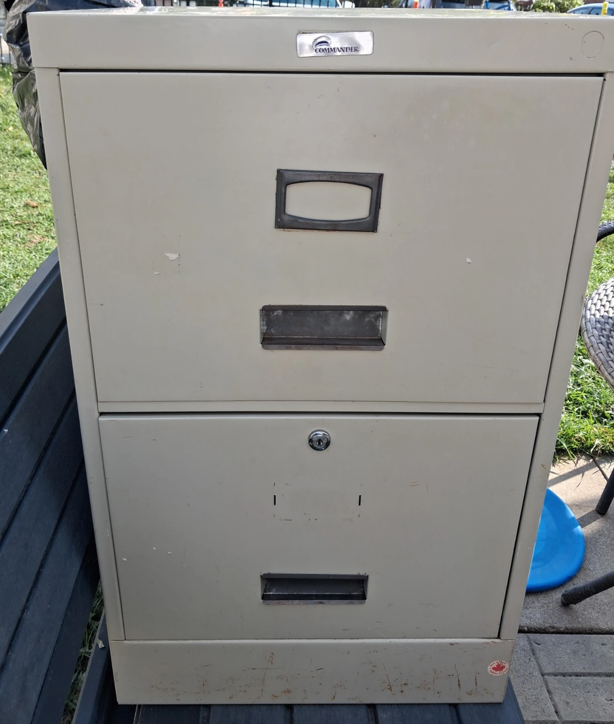 Legal size Commander 2-Drawer Filing Cabinet - photo 3