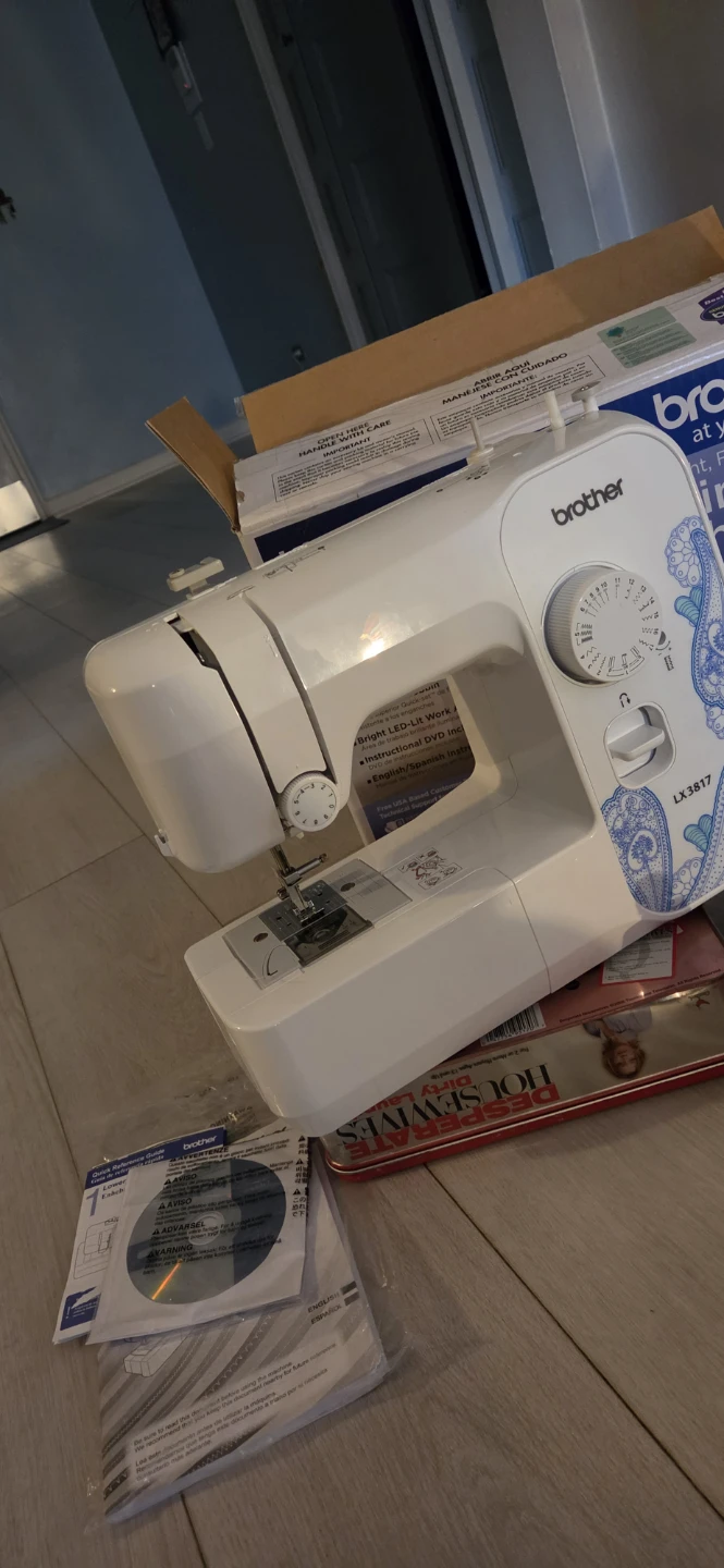 Brother LX3817 Sewing Machine - photo 2