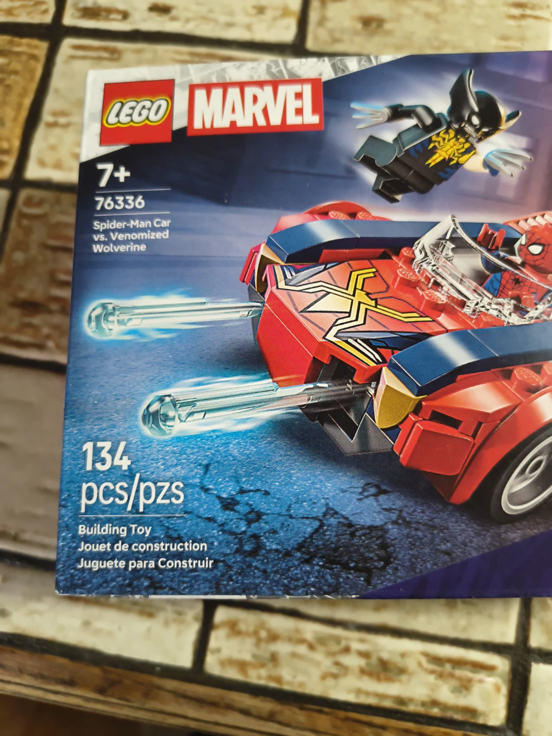 LEGO Marvel Spider-Man Car vs. Venomized Wolverine 76336 - photo 5