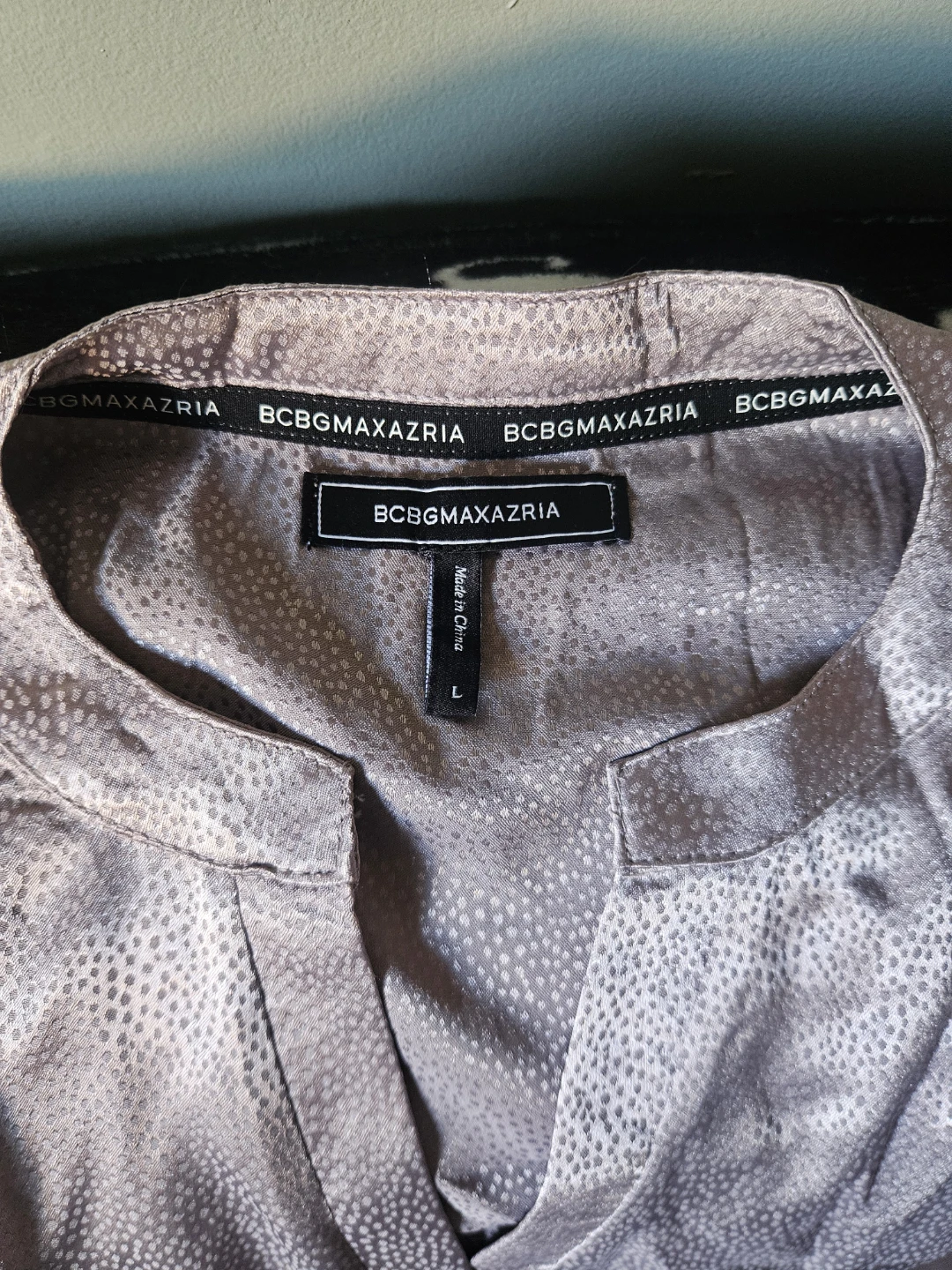 BCBGMAXAZRIA Satin Pyjama Set - Size L (also have sizes M,XL.) - photo 3