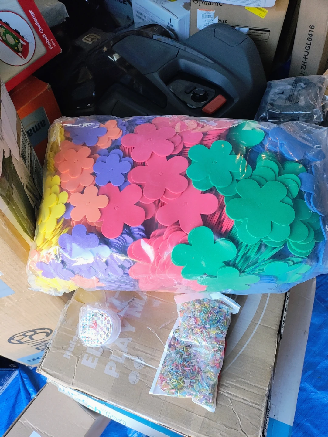 Wettarn 48 Pcs Hawaiian Lei Making Kit Kids Craft DIY Luau - photo 5