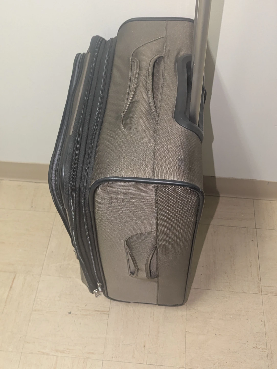 Ricardo Beverly Hills Spinner Luggage - photo 5