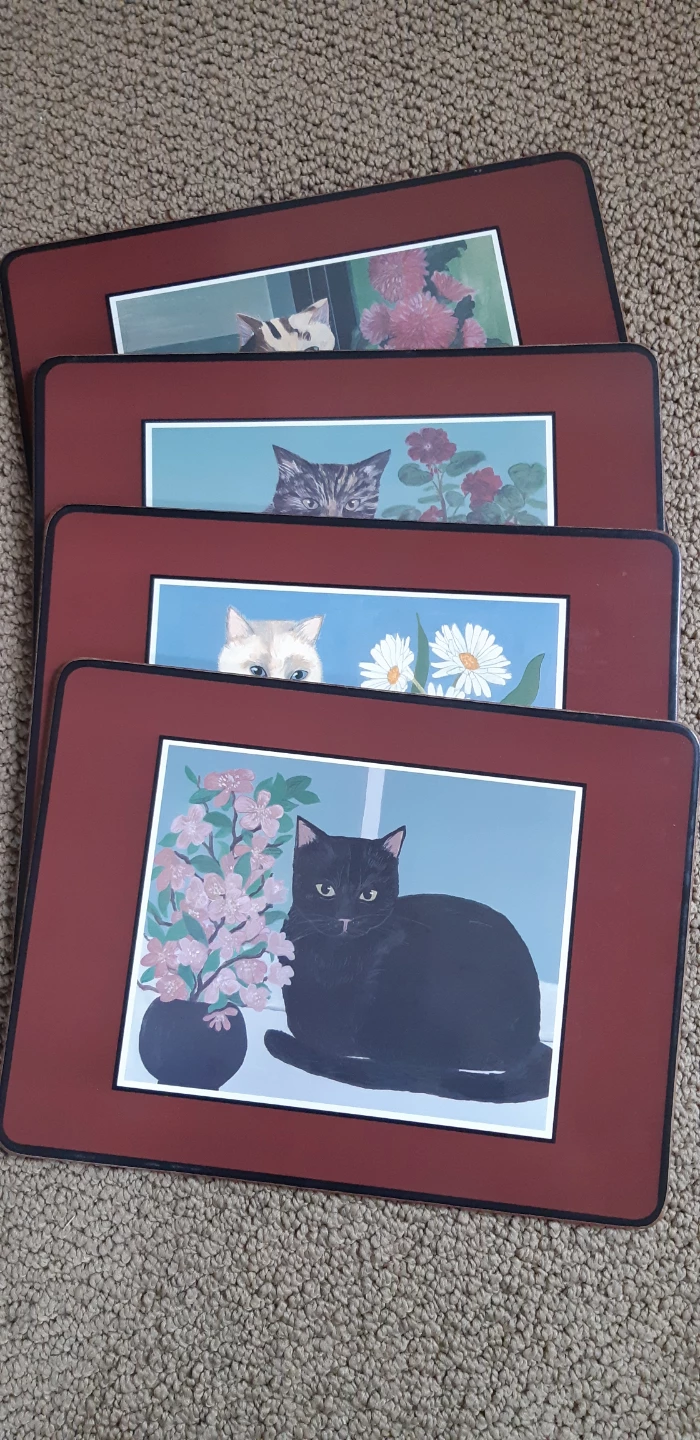 Set of 4 Cat Design Placemats