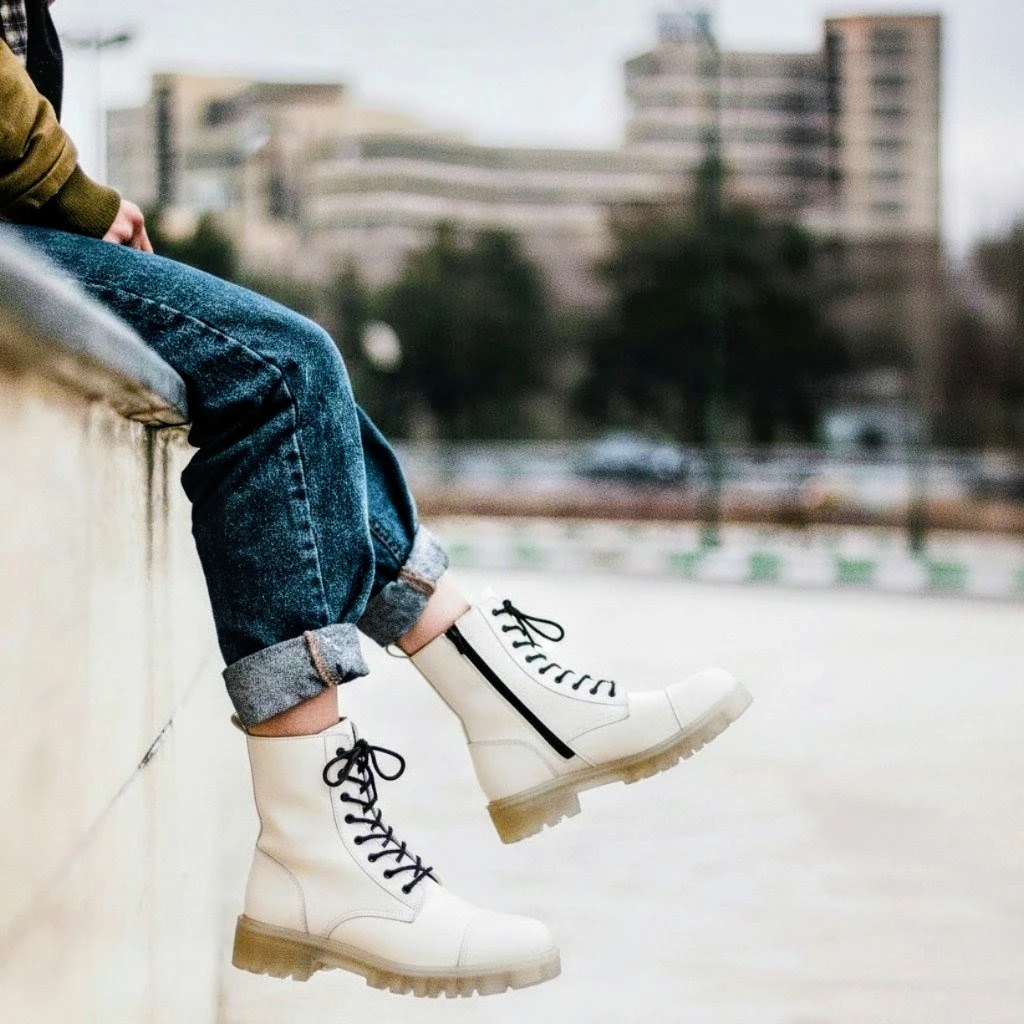 Brand New Leather Platform White Boots (size 8.5)