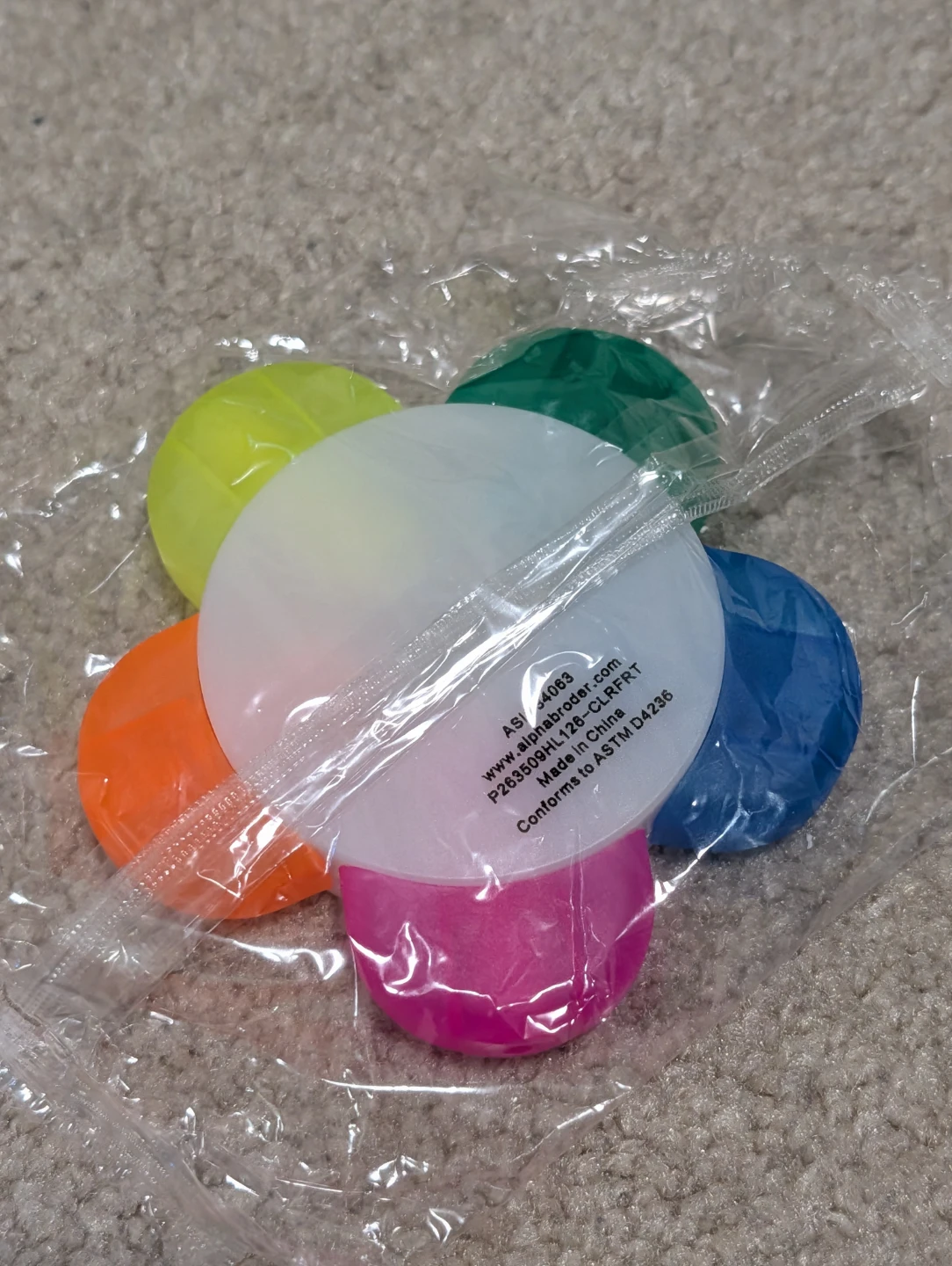 AlphaBroder Multi-Colour Flower Highlighter