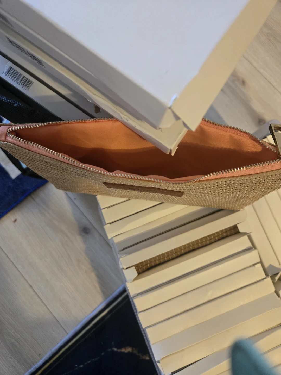 Marc Jacobs Daisy Woven Clutch - photo 5