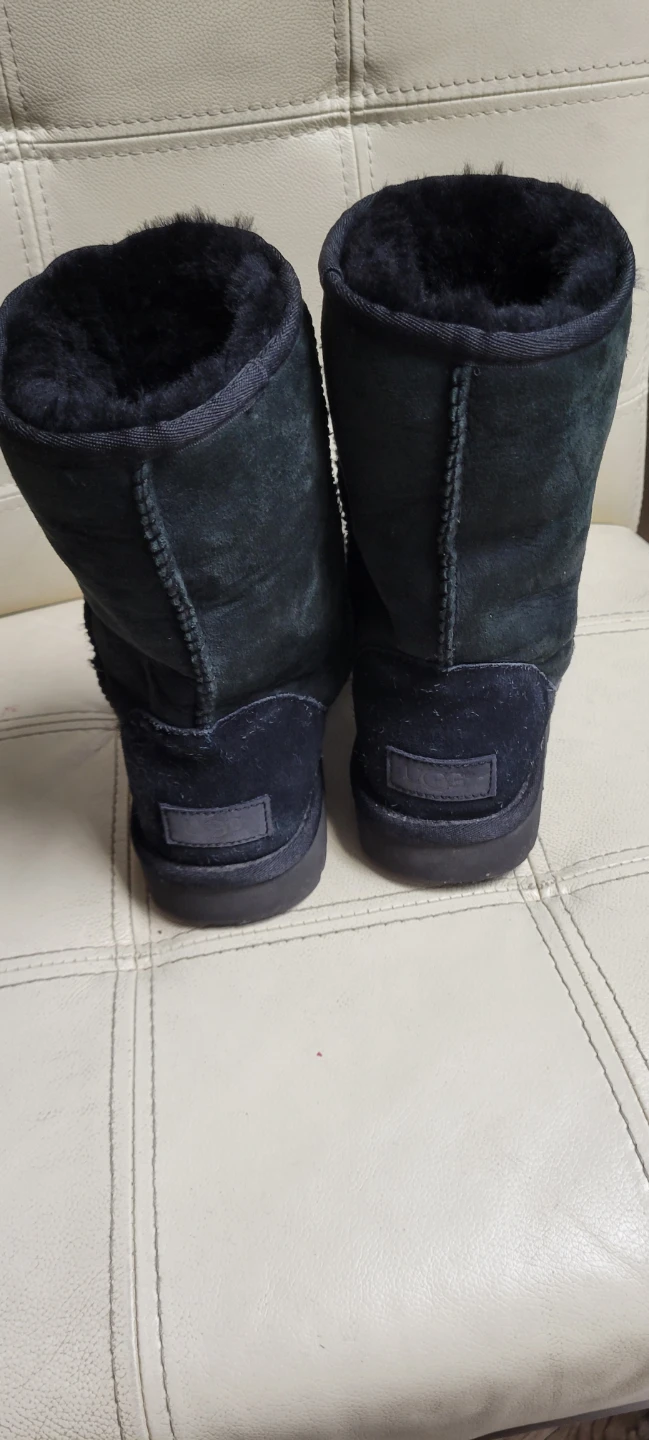UGG Black classic Suede Boots sz 8 women's - photo 4