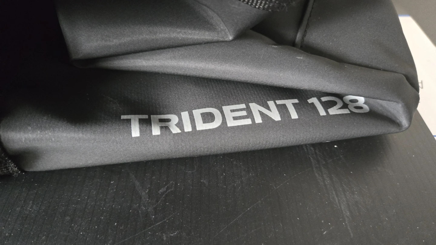 Stormtech Trident 128 Wheeled Gear Bag - photo 2