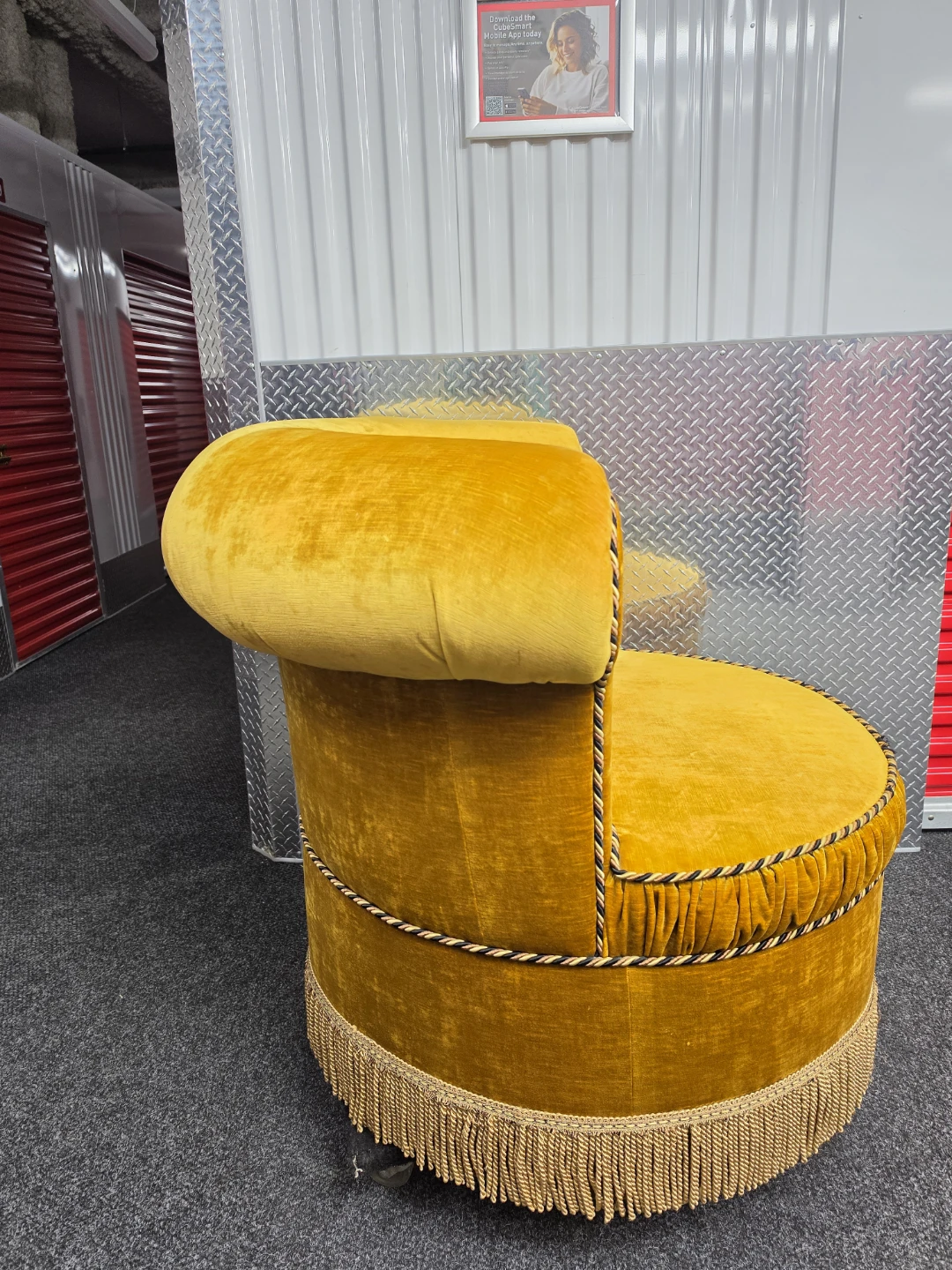 Vintage Mustard Yellow Velvet Accent Chair - photo 3