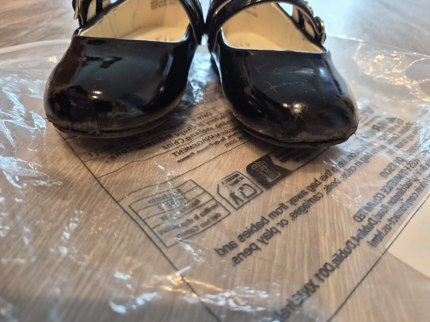 GAP Toddler Dress Shoes Size 7 - photo 2