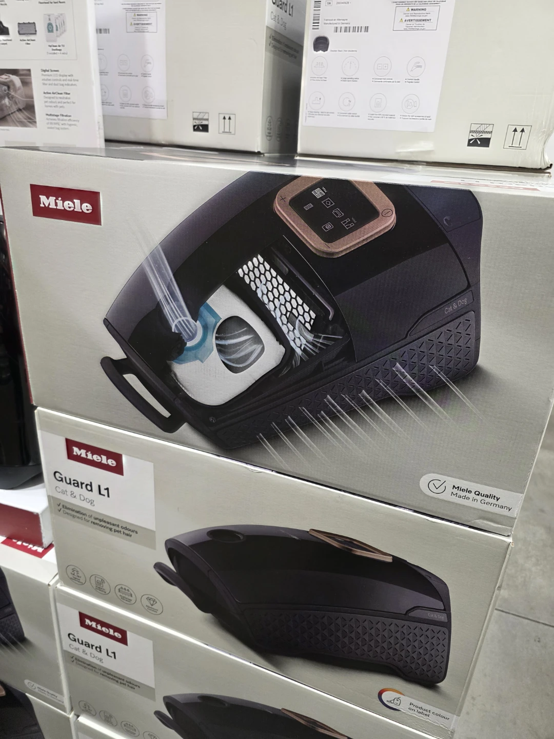 Miele Guard L1 Cat & Dog Plus Vacuum