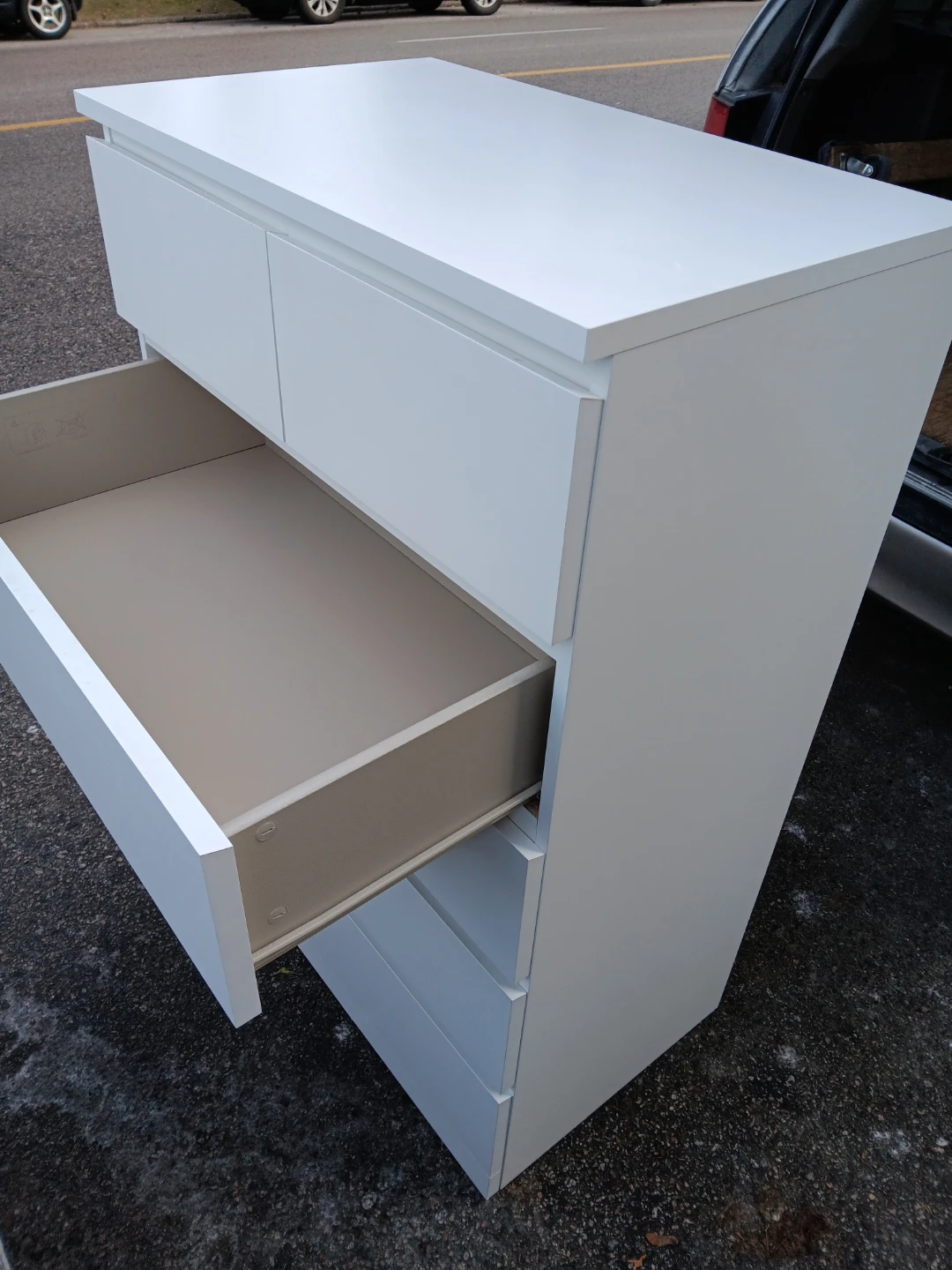 Malm Ikea dresser delivery available - photo 3