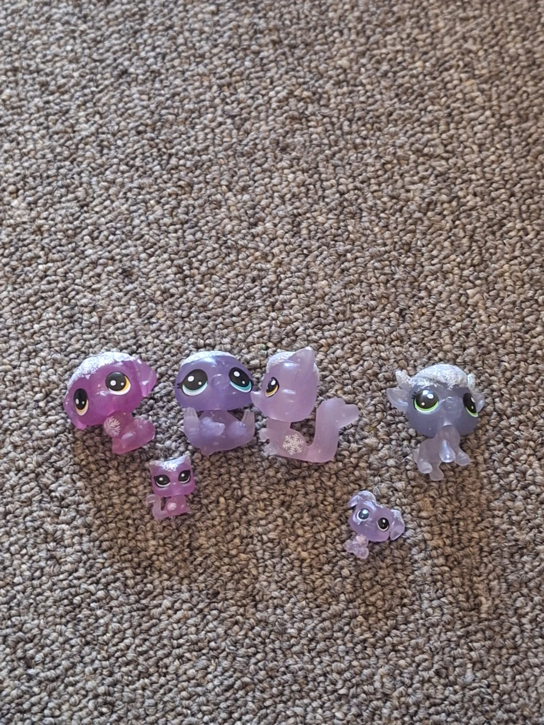 Assorted Miniature Toy Figures and Accessories - photo 2