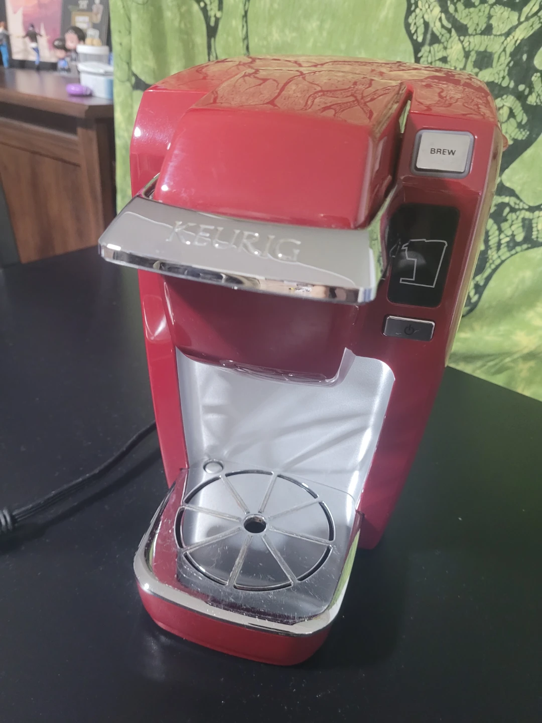 Red Keurig Single Serve Coffee Maker