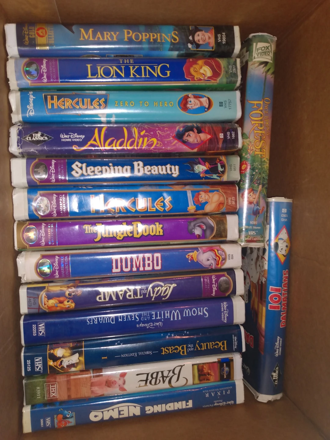 kids asstd disney  Animated Classic VHS Tapes - photo 2