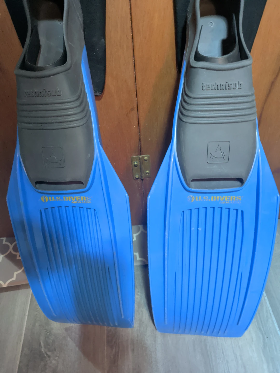 US Divers Aqua-Lung Swim Fins Size 12-13