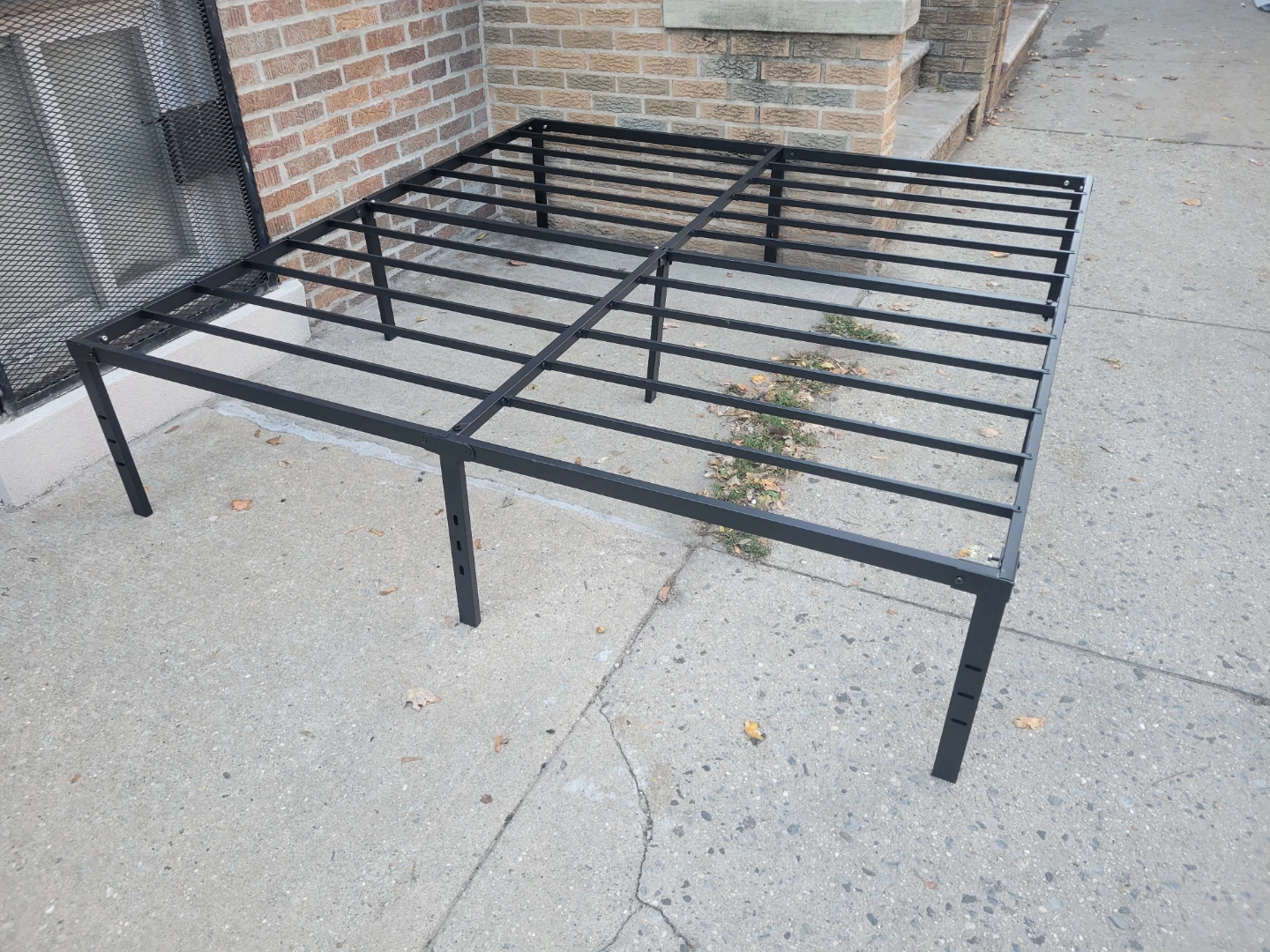 KING Size Black Metal Bed Frame