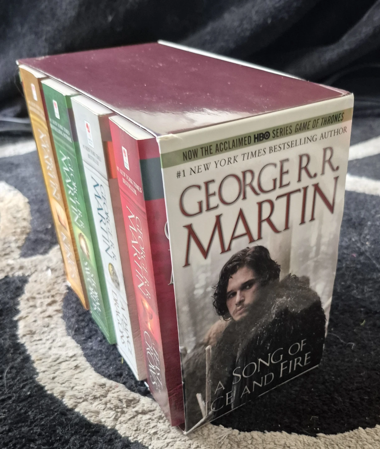 A Song of Ice and Fire Boxed Set by George R.R. Martin